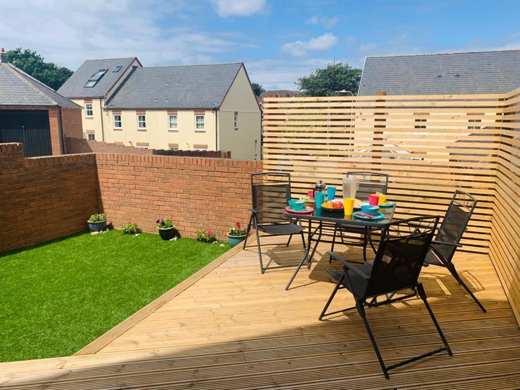 Limeslade House In Mumbles - Family & Dog Friendly Villa Exterior photo